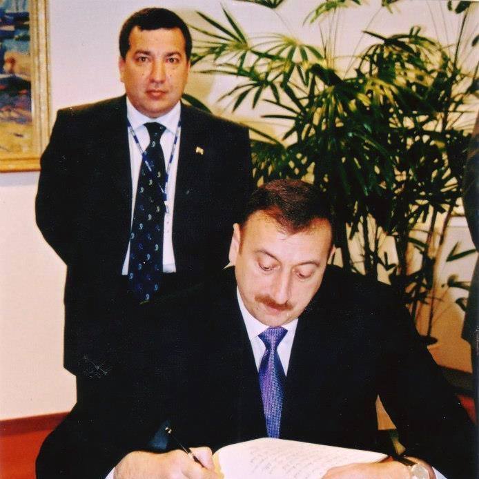 Brüksel DedeKorkut Heykelinin açılması Protokolu